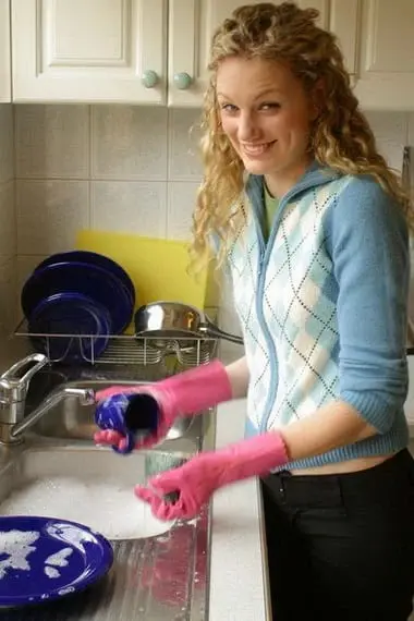 Washing dishes: how to wash aluminum, stainless steel, glass, plastic and ceramic dishes at home
