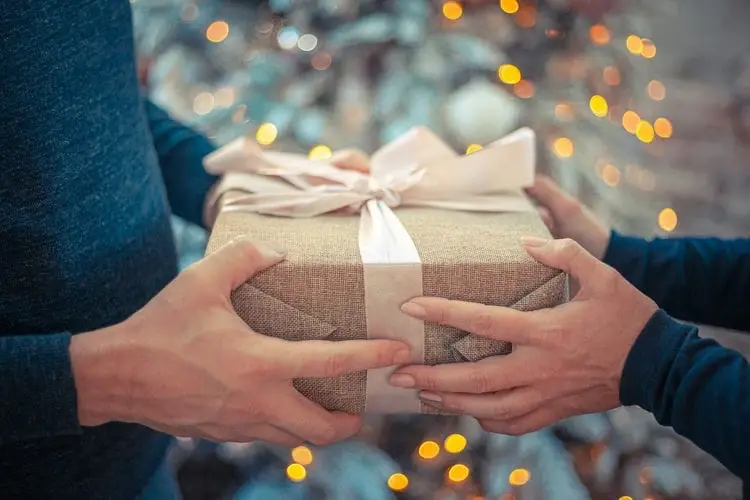 Presente de aniversário DIY para irmão