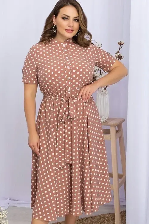 Choosing clothes for full