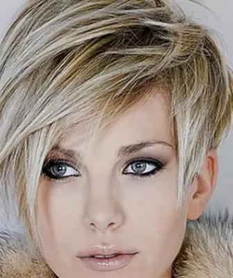 Coupe de cheveux en cascade pour cheveux courts: photos de coupes de cheveux courtes en cascade