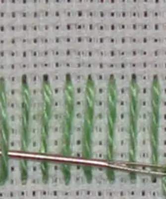 Volumenstickerei mit Perlen, Bändern, Satinstich, Kreuz- und Wollfäden: Technik mit Foto und Video