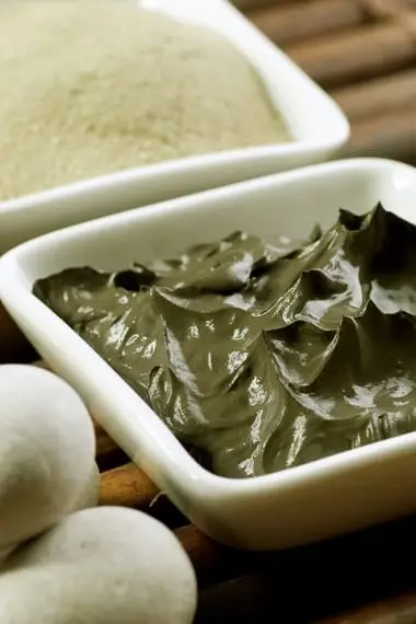 Propiedades medicinales de la arcilla y su uso, recetas para el tratamiento de la arcilla en casa.