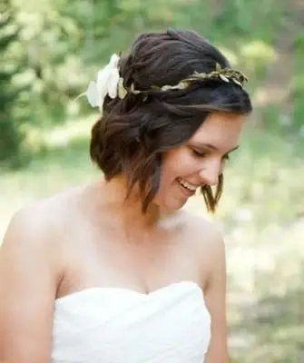 Hairstyles with a diadem for long, medium, short hair (step by step photos, video)