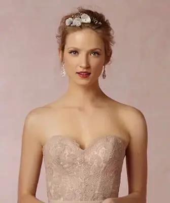 Hairstyles with a diadem for long, medium, short hair (step by step photos, video)