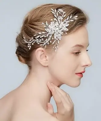 Hairstyles with a diadem for long, medium, short hair (step by step photos, video)