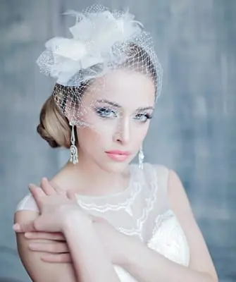 Hairstyles with a diadem for long, medium, short hair (step by step photos, video)