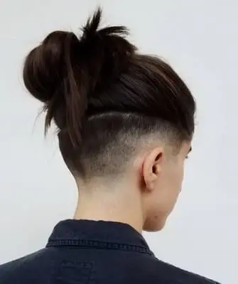 Peinados de mujer con sienes afeitadas: opciones de moda (con video)