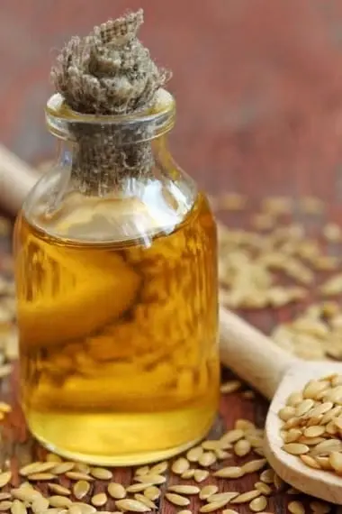 Recipes with linseed oil for the body, arms, legs and nails
