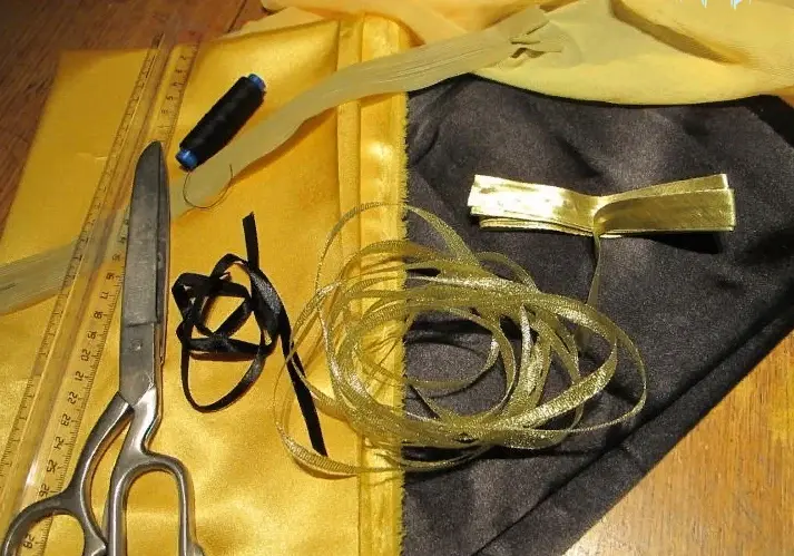 Come cucire un costume per il nuovo anno per una ragazza con le tue mani