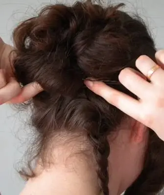 Coiffures disco pour filles pour cheveux longs, moyens et courts