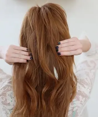 Coiffures disco pour filles pour cheveux longs, moyens et courts