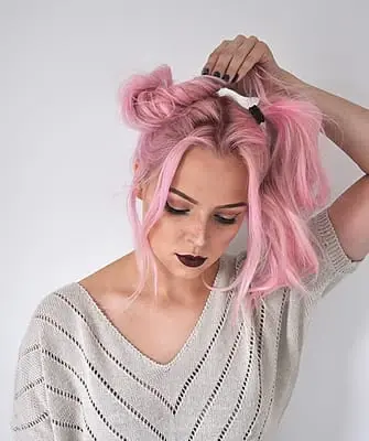 Coiffures disco pour filles pour cheveux longs, moyens et courts