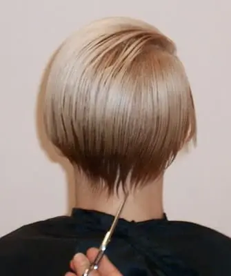 Cursore asimmetrico per capelli corti, medi, lunghi (con foto e video)