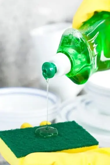 Washing dishes: how to wash aluminum, stainless steel, glass, plastic and ceramic dishes at home
